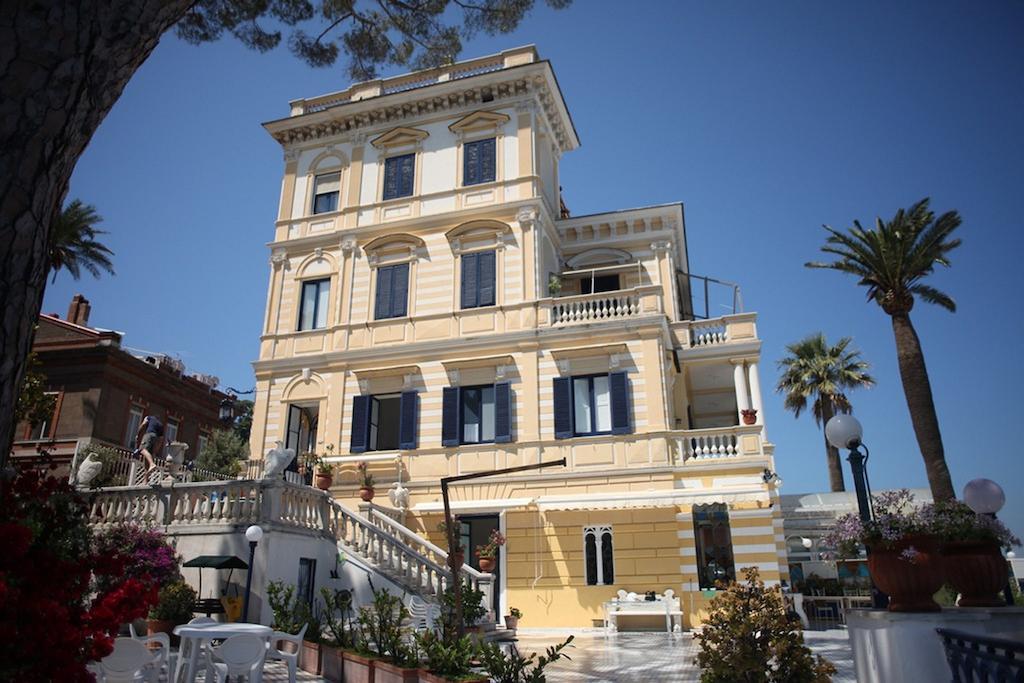 Villa La Terrazza Suites Sorrento Exterior foto